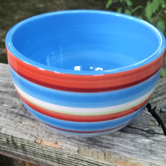 Bowls- Set of 3- Small, Medium, Large Pretty Patterns - Picture 8 of 12